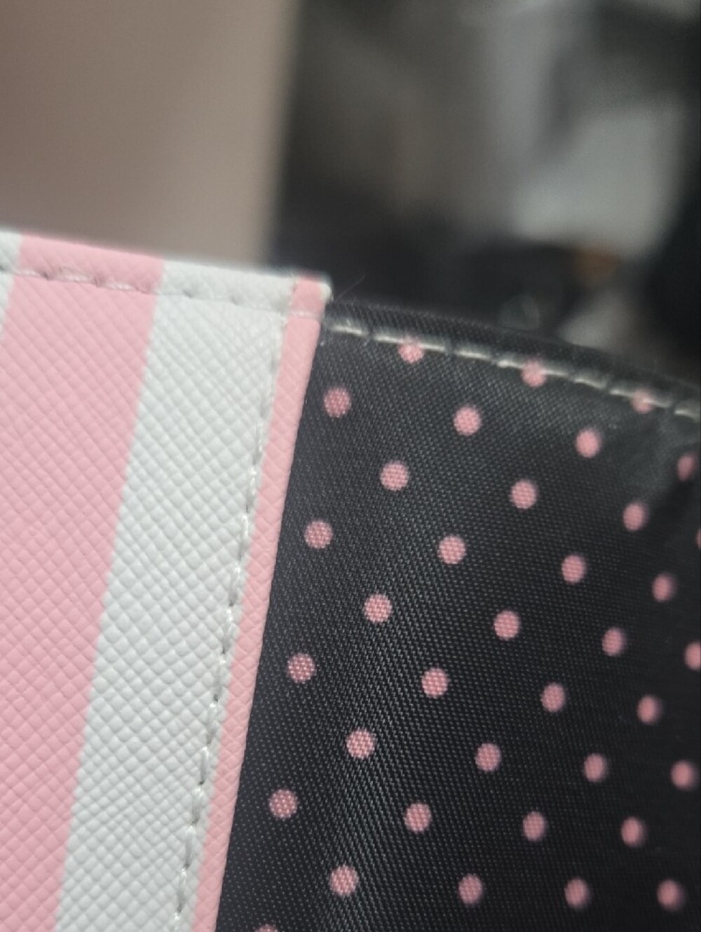 Victoria's Secret Pink & White Striped Travel Accessory Set - Picture 12 of 16